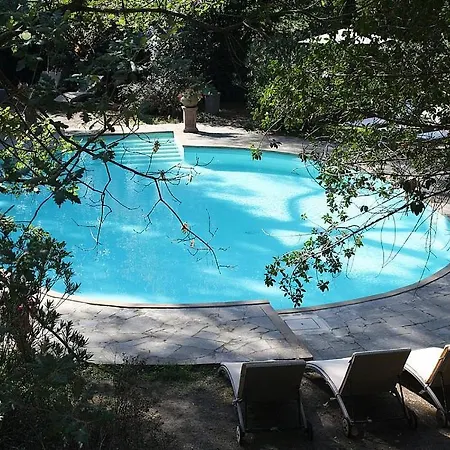 Sleeps 4 Pool Wifi * Dolciano