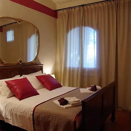 Sleeps 4 Pool Wifi Villa Dolciano